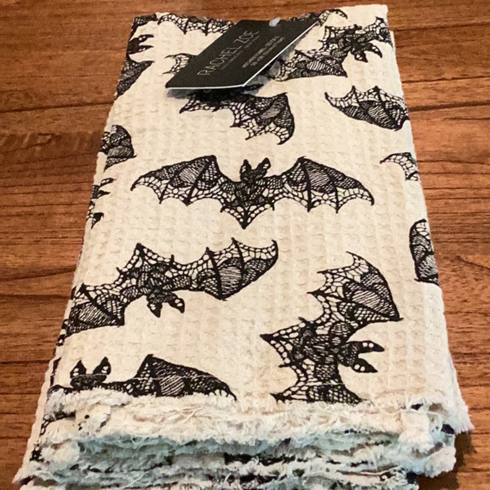 Rachel Zoe Halloween Bat Kitchen Towels -
Set of 3